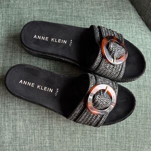 Anne Klein iflex comfort Black Woven Slide platform Sandals women’s size 7.5 EUC